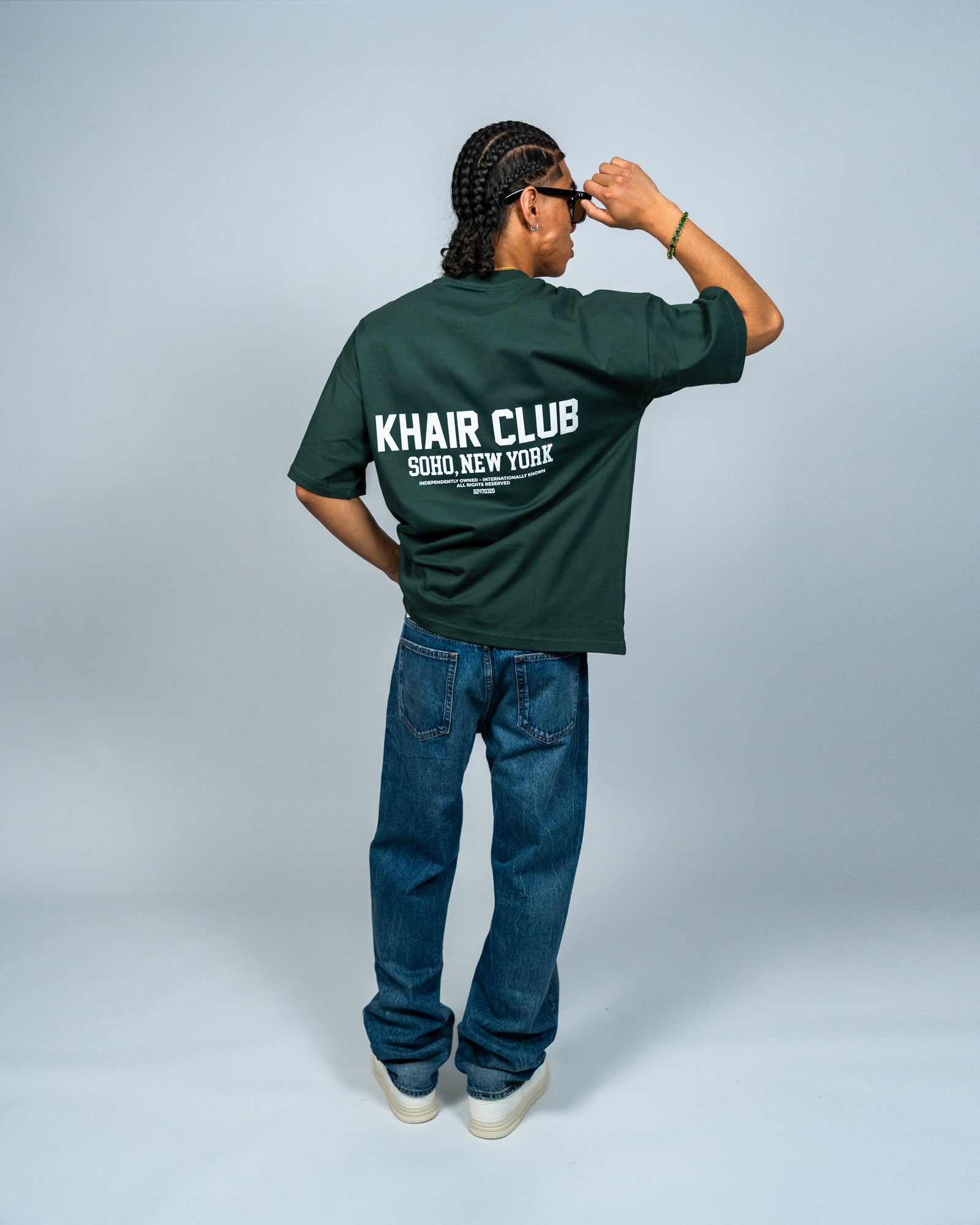 KHAIR CLUB Soho forest green T-shirt full back fit on model